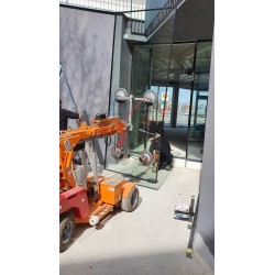 Smart Lift zasklievanie nadrozmerných skiel