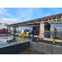 Osadenie nadrozmerných skiel