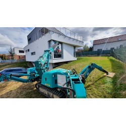 Zasklievanie skiel mini žeriavom