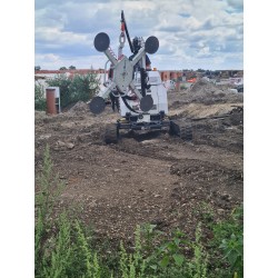 Pásový manipulátor a vákuová prísavka v akcii